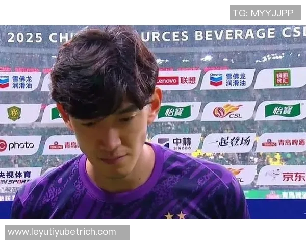 颜骏凌谈武磊动员作用强调球队争冠经验与心理负担轻松